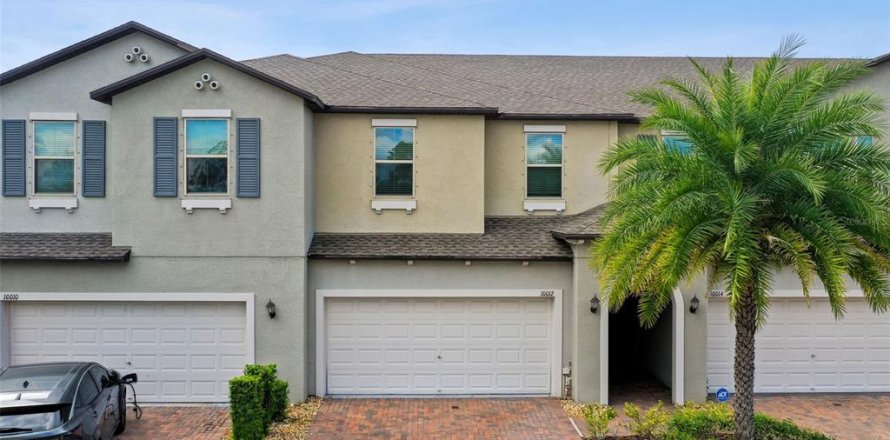 Townhouse in Tampa, Florida 3 bedrooms, 182.46 sq.m. № 1392498