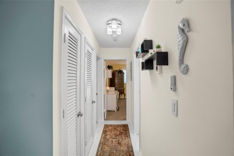 Copropriété à vendre à Fort Lauderdale, Floride: 2 chambres, 111.48 m2 № 1226936 - photo 11