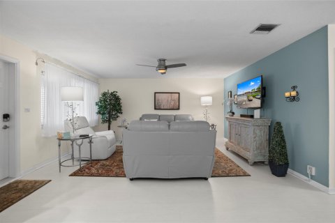 Copropriété à vendre à Fort Lauderdale, Floride: 2 chambres, 111.48 m2 № 1226936 - photo 12