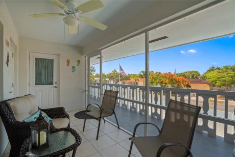 Copropriété à vendre à Fort Lauderdale, Floride: 2 chambres, 111.48 m2 № 1226936 - photo 23