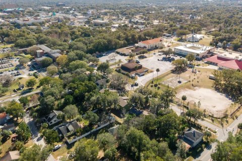 Propiedad comercial en venta en DeLand, Florida, 264.59 m2 № 1395597 - foto 9