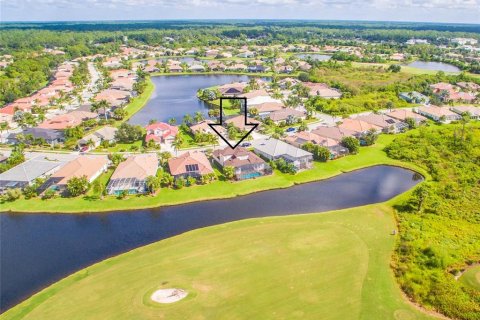 Villa ou maison à vendre à North Port, Floride: 4 chambres, 291.43 m2 № 1387395 - photo 8