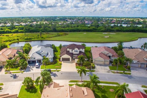 Villa ou maison à vendre à North Port, Floride: 4 chambres, 291.43 m2 № 1387395 - photo 4