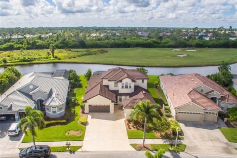 Villa ou maison à vendre à North Port, Floride: 4 chambres, 291.43 m2 № 1387395 - photo 3