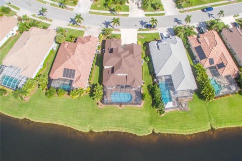 Villa ou maison à vendre à North Port, Floride: 4 chambres, 291.43 m2 № 1387395 - photo 6