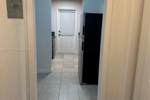 Copropriété à louer à Hallandale Beach, Floride: 1 chambre, 64.1 m2 № 1347816 - photo 20