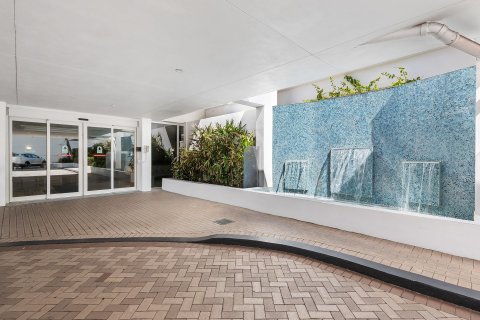 Condo in Fort Lauderdale, Florida, 1 bedroom  № 1019867 - photo 15