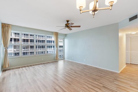 Condo in Fort Lauderdale, Florida, 1 bedroom  № 1019867 - photo 27