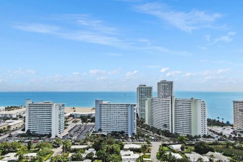 Condo in Fort Lauderdale, Florida, 2 bedrooms  № 1080501 - photo 4