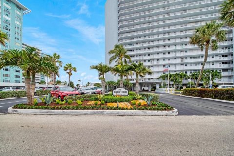 Condo in Fort Lauderdale, Florida, 2 bedrooms  № 1080501 - photo 5