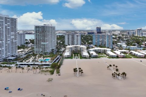 Condominio en venta en Fort Lauderdale, Florida, 2 dormitorios, 110.09 m2 № 1080501 - foto 8