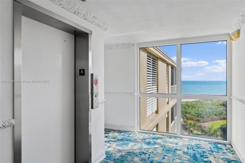 Copropriété à vendre à Hutchinson Island South, Floride: 2 chambres, 126.35 m2 № 1398057 - photo 4