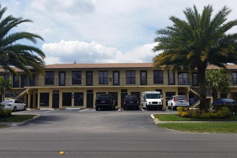 Immobilier commercial à vendre à Jupiter, Floride № 1051058 - photo 10