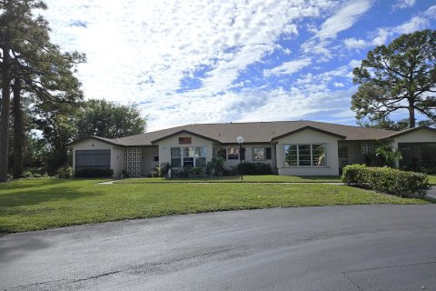 Villa ou maison à vendre à Delray Beach, Floride: 2 chambres, 110.18 m2 № 1018277 - photo 2