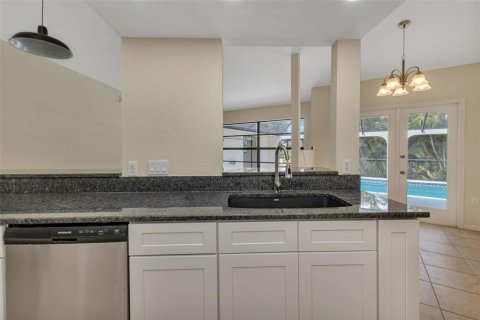 Villa ou maison à vendre à Punta Gorda, Floride: 3 chambres, 195.37 m2 № 1371274 - photo 11