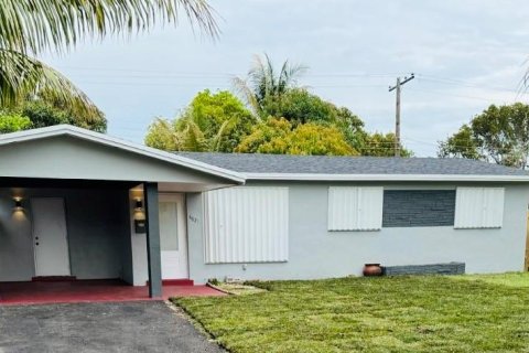 House in Lauderhill, Florida 3 bedrooms, 143.63 sq.m. № 1065866 - photo 21