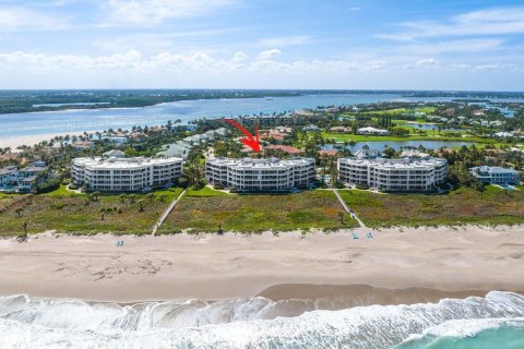 Condominio en venta en Stuart, Florida, 3 dormitorios, 243.87 m2 № 1065828 - foto 5