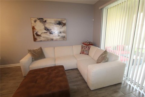 Condo in Davenport, Florida, 2 bedrooms  № 1064730 - photo 30