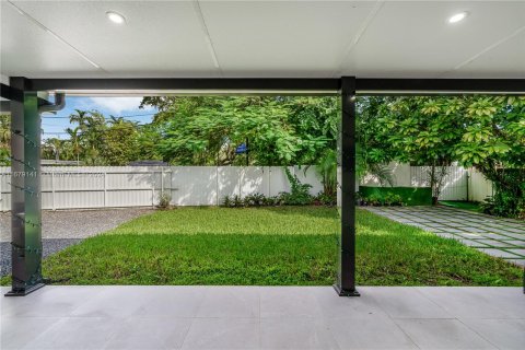 Casa en venta en Miami, Florida, 4 dormitorios, 122.26 m2 № 1409072 - foto 10