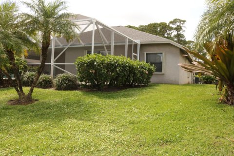 House in Royal Palm Beach, Florida 3 bedrooms, 177.44 sq.m. № 1091857 - photo 11