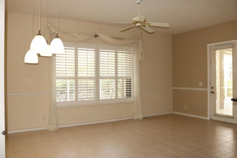 House in Royal Palm Beach, Florida 3 bedrooms, 177.44 sq.m. № 1091857 - photo 23