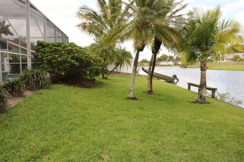 House in Royal Palm Beach, Florida 3 bedrooms, 177.44 sq.m. № 1091857 - photo 6