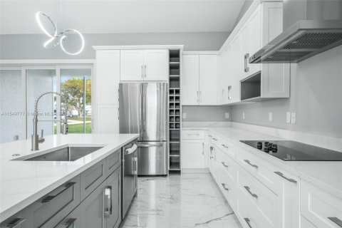 Casa en venta en Sebring, Florida, 3 dormitorios, 178 m2 № 1060659 - foto 5