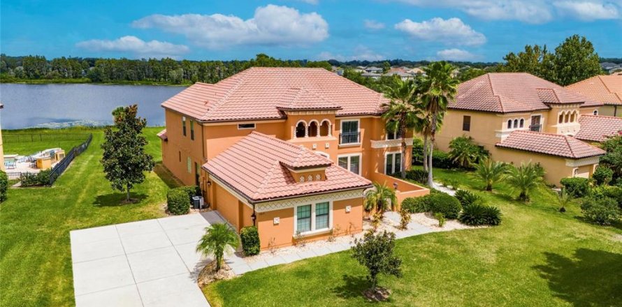 Villa ou maison à Seffner, Floride 5 chambres, 412.02 m2 № 1349542