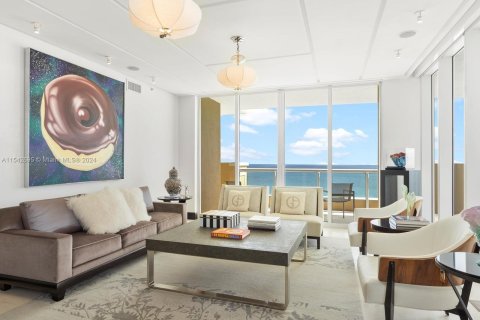 Condo in Sunny Isles Beach, Florida, 4 bedrooms  № 1049377 - photo 2