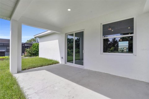 Villa ou maison à vendre à Rotonda, Floride: 3 chambres, 153.85 m2 № 1383297 - photo 11