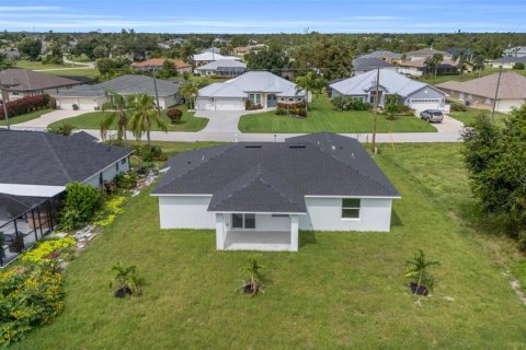 Villa ou maison à vendre à Rotonda, Floride: 3 chambres, 153.85 m2 № 1383297 - photo 8