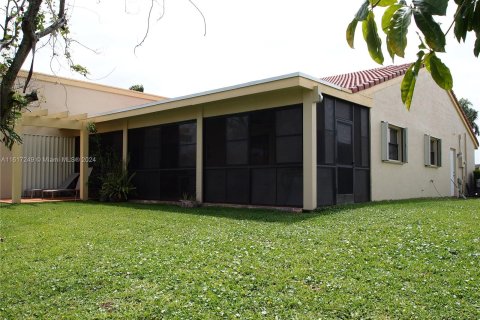 Villa ou maison à vendre à Boca Raton, Floride: 3 chambres, 187.29 m2 № 1241415 - photo 2