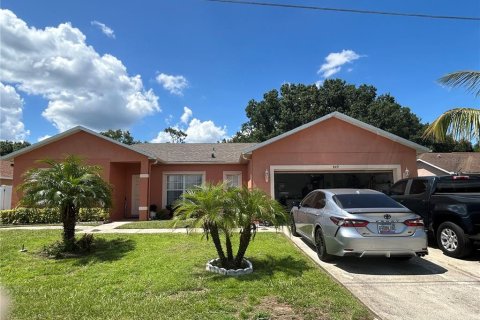 Villa ou maison à vendre à Kissimmee, Floride: 3 chambres, 149.48 m2 № 1307643 - photo 1