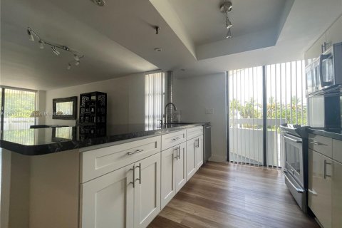 Copropriété à vendre à Miami, Floride: 2 chambres, 106.37 m2 № 1398102 - photo 6