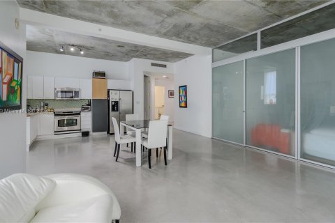 Copropriété à vendre à Miami, Floride: 2 chambres, 110.09 m2 № 1398059 - photo 4