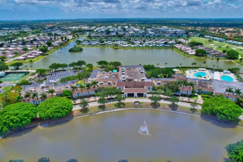 Villa ou maison à vendre à Delray Beach, Floride: 2 chambres, 81.75 m2 № 1033834 - photo 10