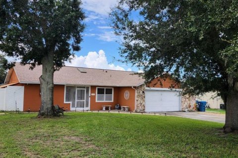 House in Spring Hill, Florida 3 bedrooms, 144.56 sq.m. № 1347303 - photo 3