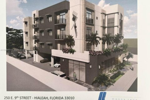 Immobilier commercial à vendre à Hialeah, Floride: 1410.81 m2 № 1059406 - photo 6