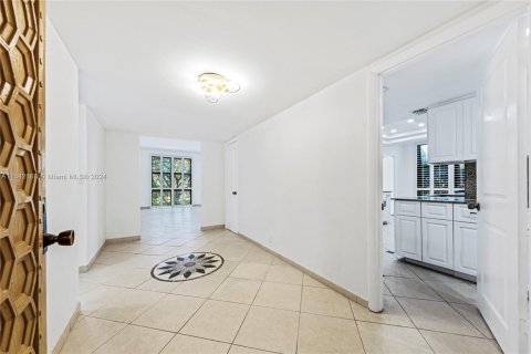 Condominio en venta en Key Biscayne, Florida, 2 dormitorios, 165.55 m2 № 1059450 - foto 1