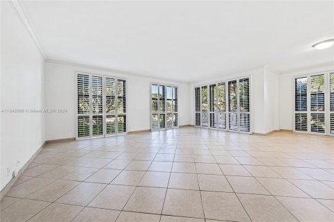 Condominio en venta en Key Biscayne, Florida, 2 dormitorios, 165.55 m2 № 1059450 - foto 2