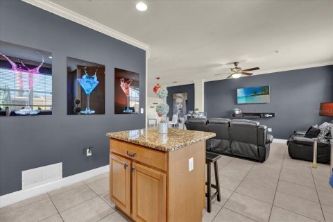 Adosado en venta en Davenport, Florida, 4 dormitorios, 181.16 m2 № 1243612 - foto 7