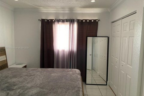 Copropriété à vendre à Hialeah, Floride: 2 chambres, 93.83 m2 № 1019385 - photo 17