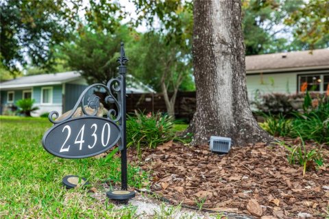 Villa ou maison à vendre à DeLand, Floride: 3 chambres, 109.25 m2 № 1381450 - photo 2