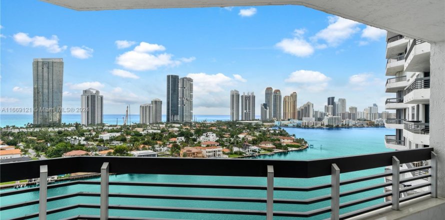 Condo in Aventura, Florida, 2 bedrooms  № 1388008