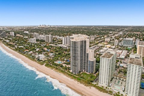 Condo in Fort Lauderdale, Florida, 2 bedrooms  № 1210620 - photo 14