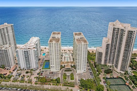 Condominio en venta en Fort Lauderdale, Florida, 2 dormitorios, 154.4 m2 № 1210620 - foto 24