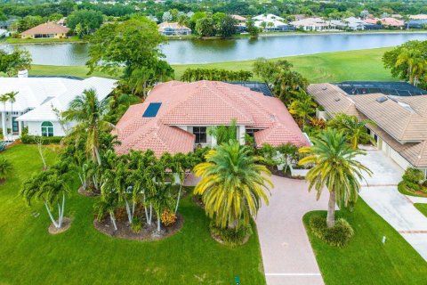 House in Palm Beach Gardens, Florida 5 bedrooms, 386.47 sq.m. № 1100397 - photo 14