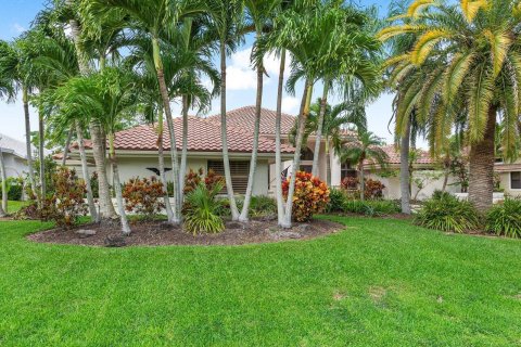 House in Palm Beach Gardens, Florida 5 bedrooms, 386.47 sq.m. № 1100397 - photo 17