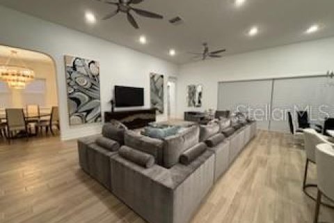 Villa ou maison à vendre à Lutz, Floride: 4 chambres, 325.99 m2 № 1087419 - photo 2