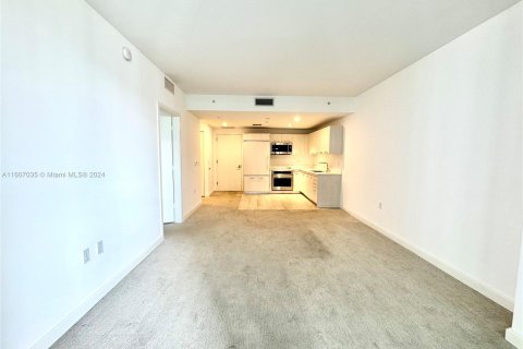 Condominio en venta en Miami, Florida, 1 dormitorio, 57.6 m2 № 1228038 - foto 4